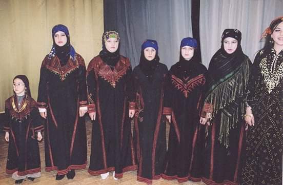 نساء سوريات باللباس التقليدي (أنترنت).