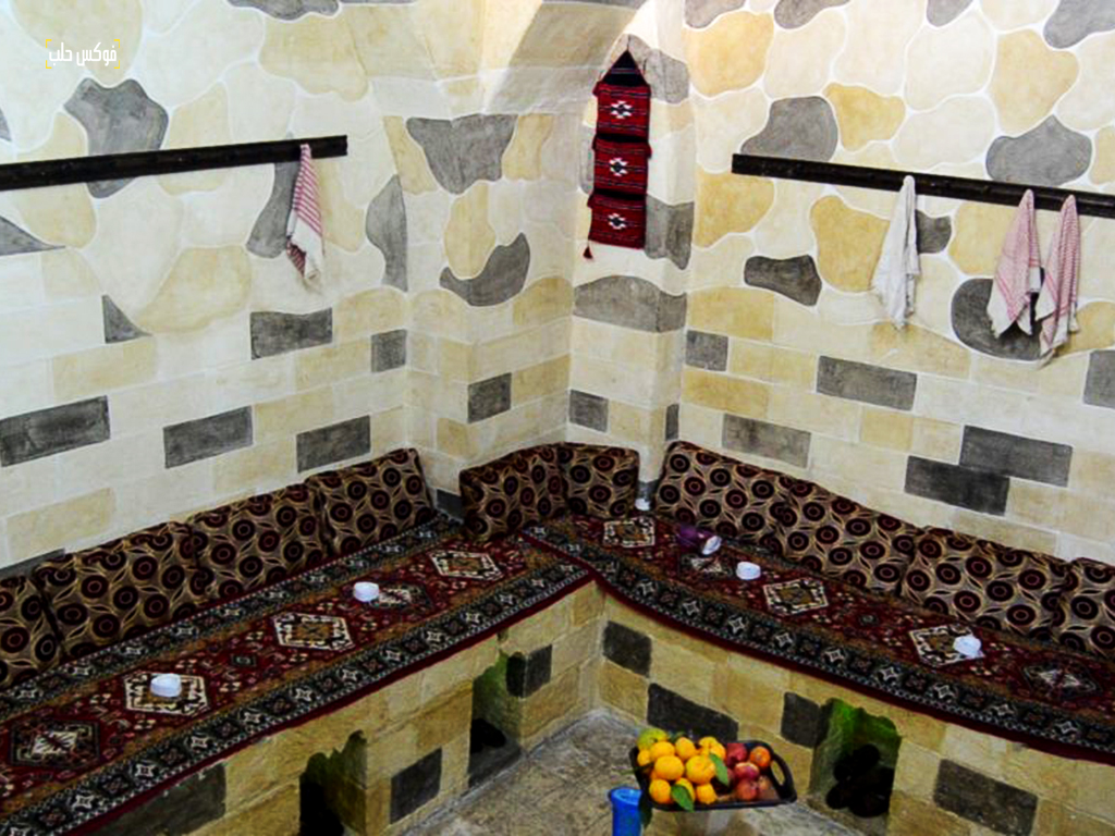 ساحة الاسترخاء والراحة في حمام الريحاوي بمدينة أريحا 