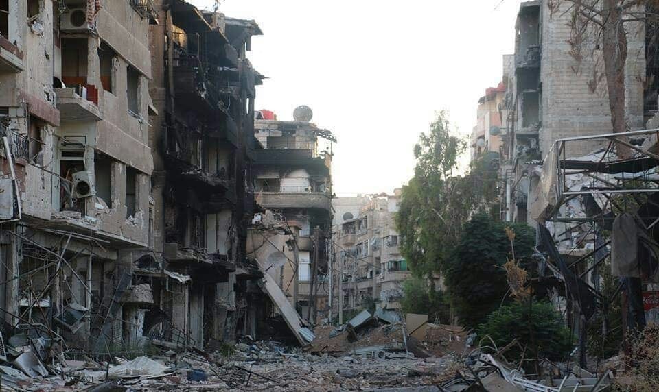 آثار الدمار جراء قصف النظام على داريا -فوكس حلب