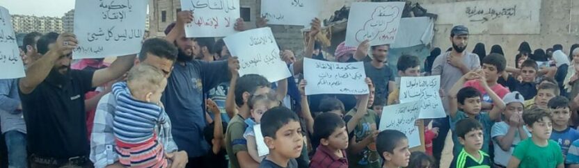 172 عائلة مهجّرة في إدلب مهدّدة بالطرد من بيوتها