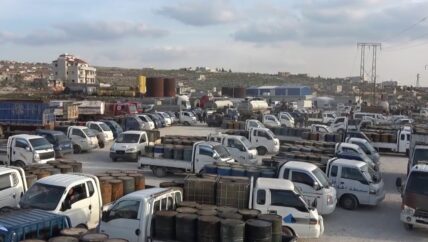 وتد تهيمن على سوق المحروقات في إدلب دون رقابة أو منافسة