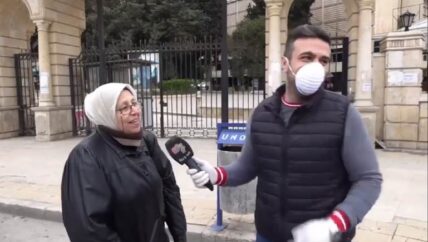 العالم مشغول بكورونا و مريدو “الأسد” يبررون غيابه بالبحث عن علاج