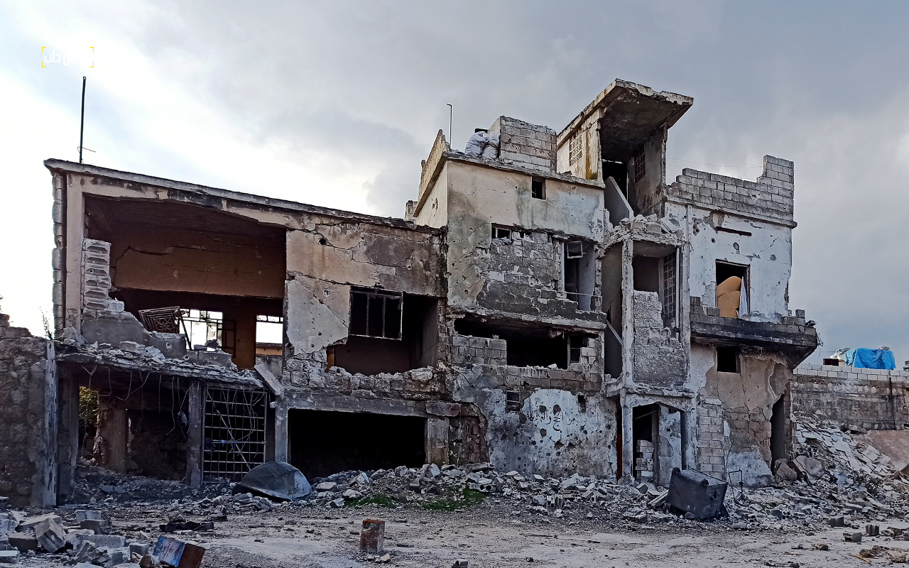 الدمار الذي طال بلدة تفتناز نتيجة القصف الذي تعرضت له في الحملة العسكرية الأخيرة