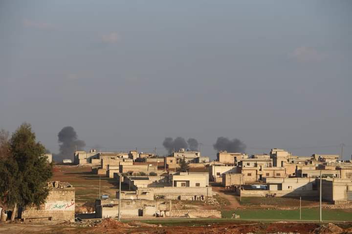 قوات الأسد تهدم أسقف المنازل في سراقب