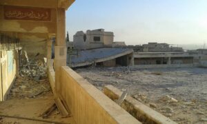 مدرسة ناصر الذين بعد تعرضها للقصف -إنترنيت