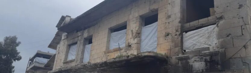في إدلب: منازل غير مؤهلة للسكن تعرض حياة السكان للخطر