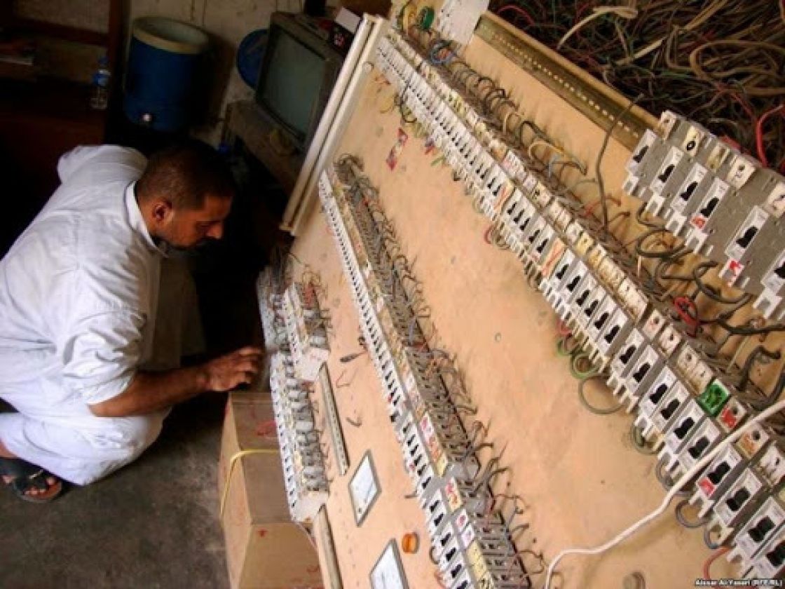 لوحة أمبير للكهرباء في مدينة حلب -انترنيت