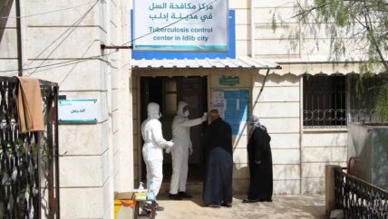مركز مكافحة السل في إدلب.. خدمات جيدة وأدوية مجانية للمرضى