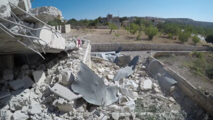 الحجّ إلى جبل الزاوية أو بعيداً عنه