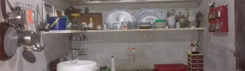 المطبخ يضيق بربات الشقق السكنية الجديدة الممنوحة للمهجرين