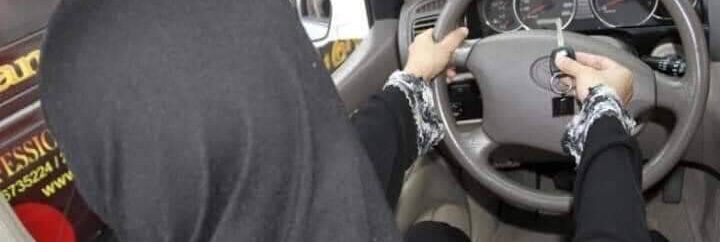 مدربات السياقة ضرورة أوجدتها غياب المدارس في إدلب
