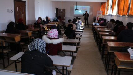 طلاب الجامعات في ريف حلب.. تحديات بالجملة