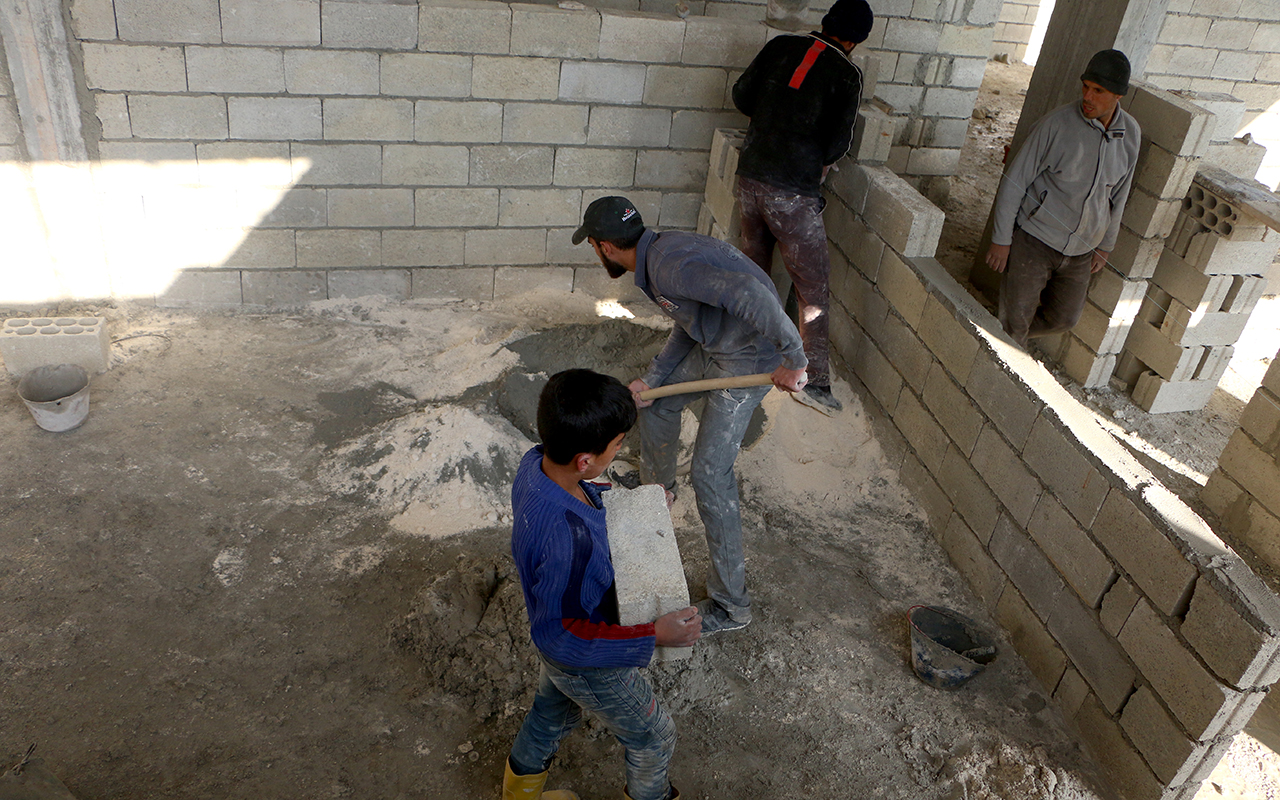 بناء في ظروف قاهرة13-فوكس حلب-تصوير محمد جميل