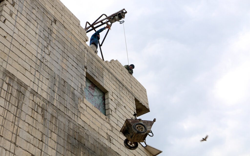 بناء في ظروف قاهرة2-فوكس حلب-تصوير محمد جميل