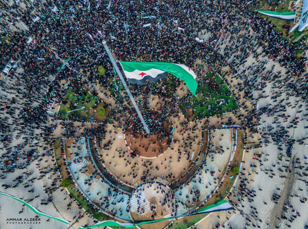 دوار السبع بحرات في ذكرى الثورة (2022) تصوير: عمار الزير- فيسبوك