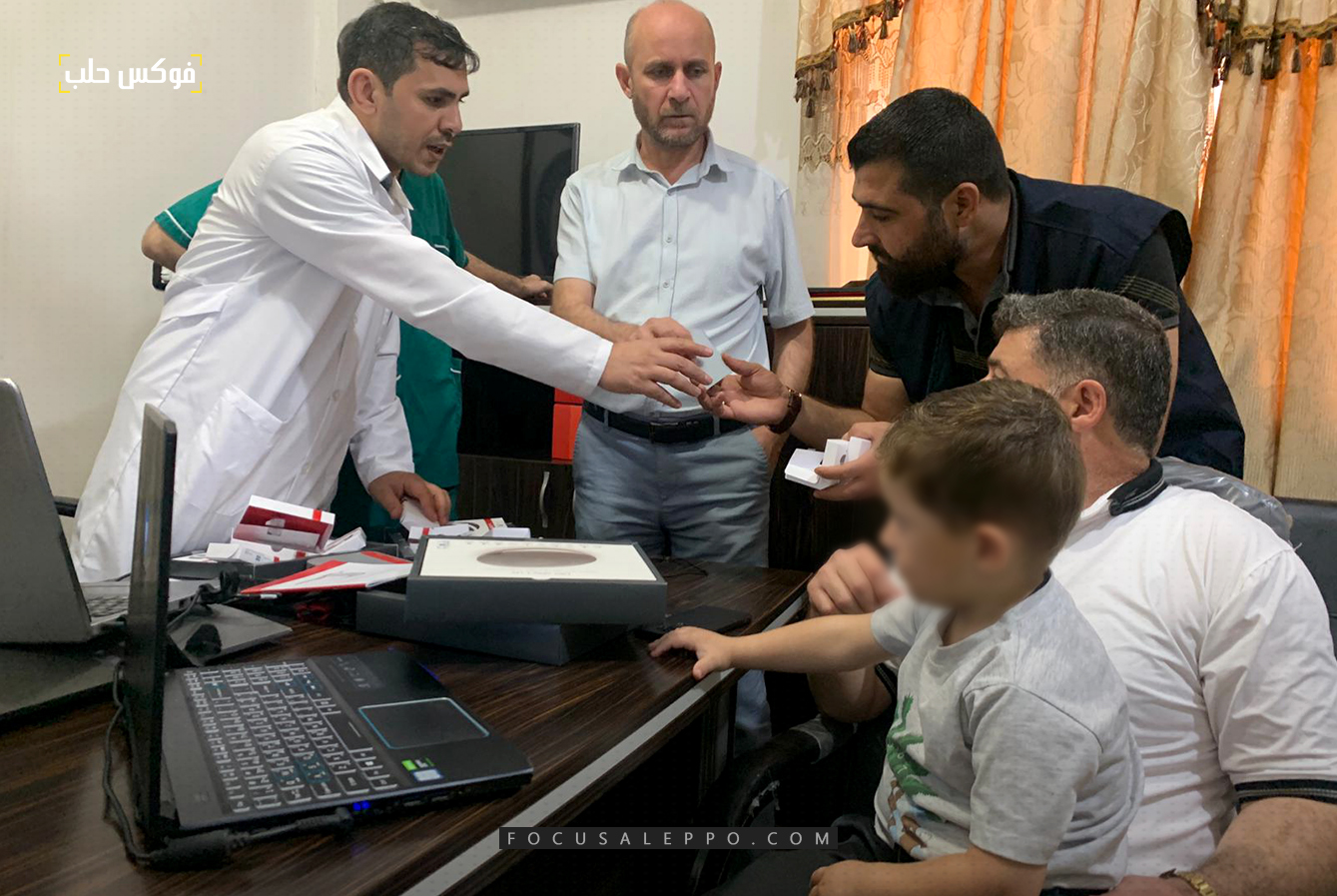 تركيب الجهاز الخارجي المرحلة الثانية لعملية زراعة الحلزون في مشفى باب الهوى