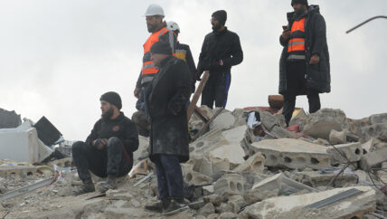  الزلزال.. وجوه من الترقّب لا يمكن تجاوزها