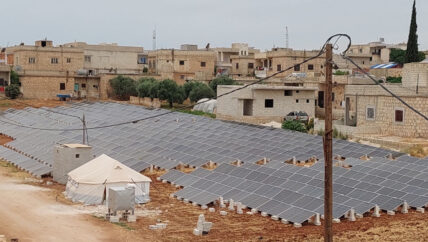 شركات طاقة بديلة صديقة للبيئة لتزويد المدن والبلدات بالكهرباء  