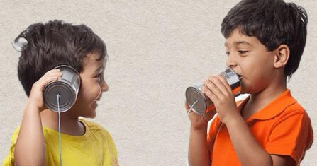 رعاية أطفال مصابين بالضمور الدماغي.. أمهات في مهمة دائمة