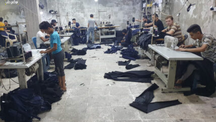 المنافسة وإجراءات التصدير غير الآمنة تحدّ من عمل ورش الجينز في عفرين 