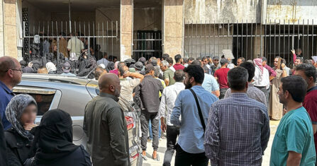 الدولار عوضاً عن الليرة التركية في أسواق هال إدلب