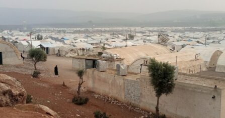 زيادة أجور الموظفين شمالي حلب لا تنتشلهم من الضائقة المعيشية