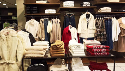 ترقيع تدوير مبادلة.. حلول لمواجهة أسعار الألبسة الشتوية