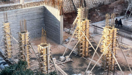 بناء مقاوم للزلازل.. شرط على سلم الأولويات في المشاريع السكنية الحالية