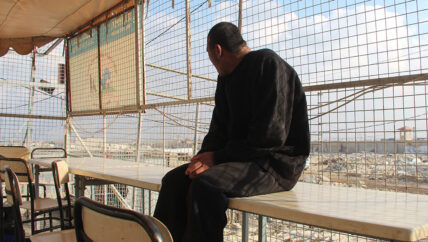 مصير مجهول  لنزلاء دار السلامة المسنين وذوي الإعاقة