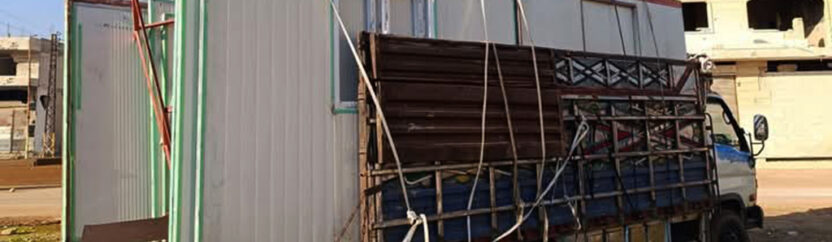 في غياب الإعمار.. كرفانات ومنازل مسبقة الصنع بديل مؤقت للنازحين