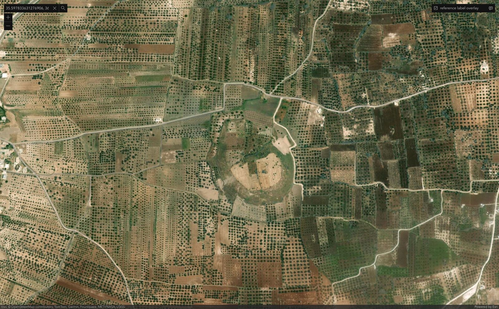 تل حزارين في ريف مدينة ادلب، شباط 2020- المصدر: World Imagery Wayback