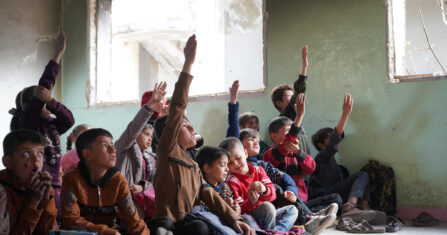 عام دراسي بلا مدارس.. تلاميذ تل الضمان يواجهون المستقبل بين الركام