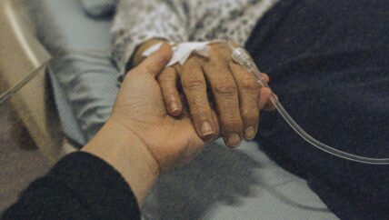 كل نَفَسٍ معركة.. صراع الحياة اليومية مع الأمراض النادرة