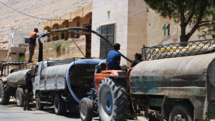 في دارة عزة.. الصهاريج لا تروي العطش
