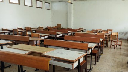 أتقدم للامتحان أم لا.. الخوف يقطع الطريق إلى جامعة اللاذقية