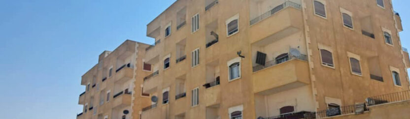 شاغلو مساكن متضرري الزلزال في هنانو مطالبون بالإخلاء دون بدائل سكنية