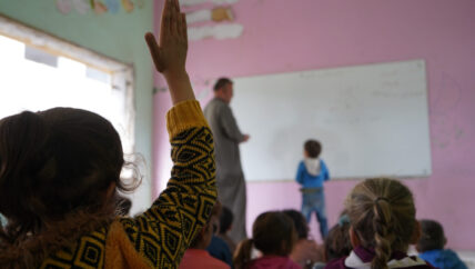 عائدون بلا لغة.. أطفال سوريون غرباء عن لغتهم الأم