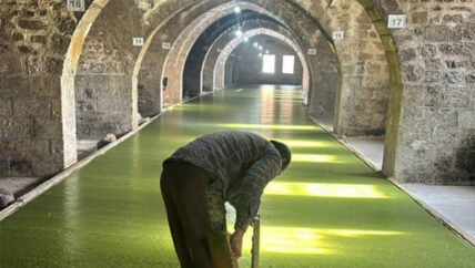 صناعة صابون الغار في حلب تستعيد نشاطها بعد سنوات من التوقف