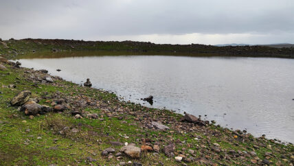 “الرامات”.. خزانات ماء طبيعية تنعش قرى جبل الزاوية