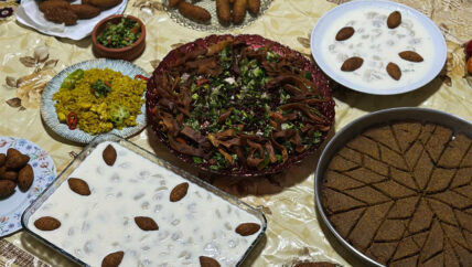 “طبخ الأبيض” طقسٌ رمضاني يحكمه الجيب لا العادات والتقاليد 