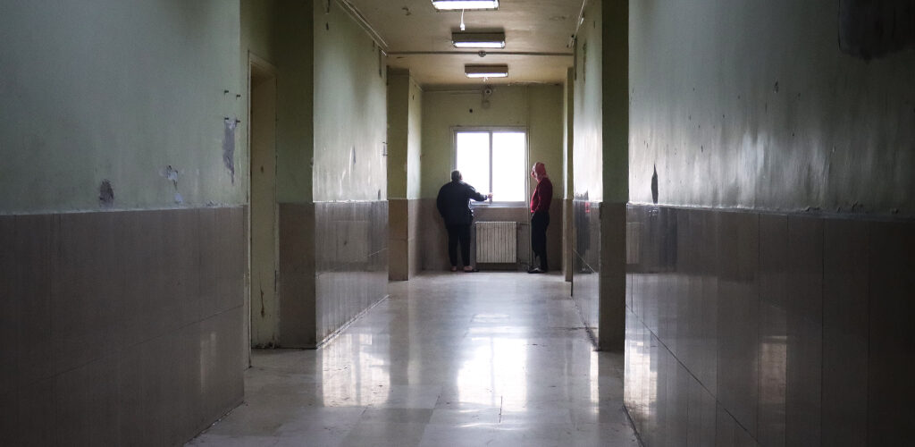 مستشفى ابن خلدون في حلب.. خط الدفاع الأخير عن الصحة النفسية