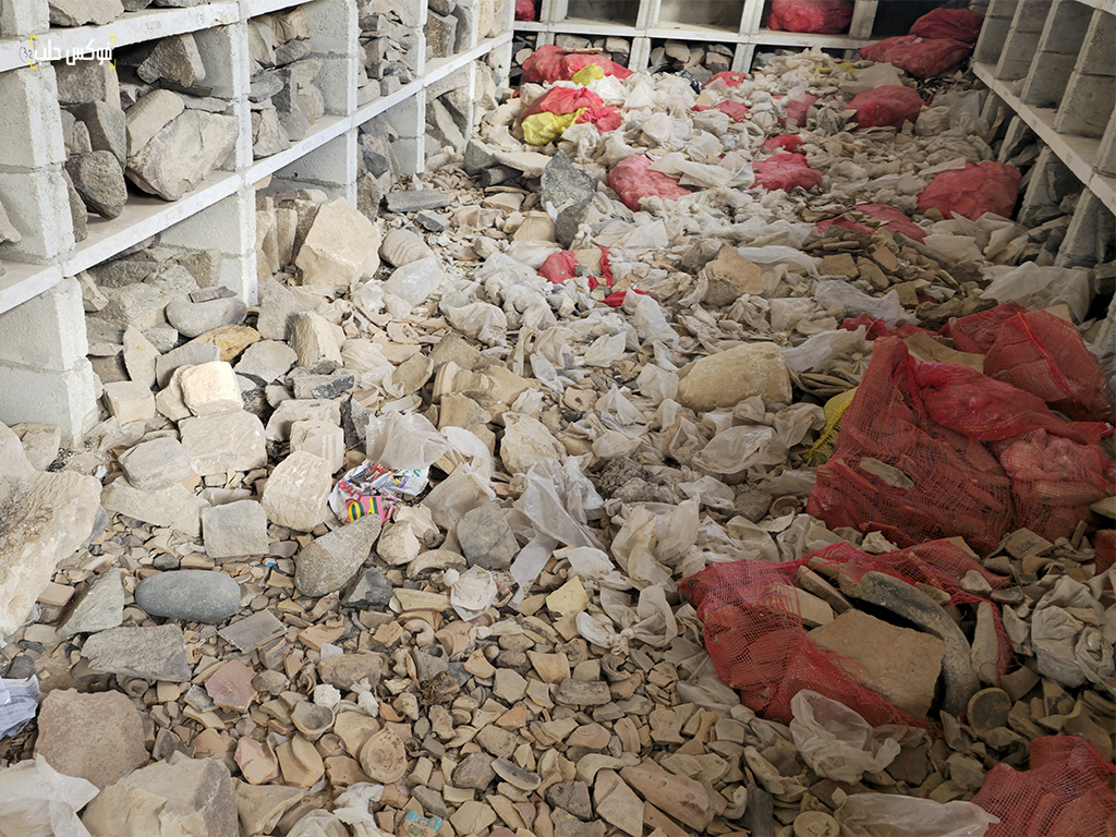 مستودع آثار عين دارة قرب مدينة عفرين، آذار 2026.