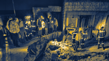 تكرار الانهيارات الأرضية في الطرق الحيوية يثير مخاوف السوريين