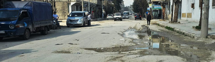 الحفر تستنزف وقت وجيوب سائقي سرافيس حي الهلك في حلب