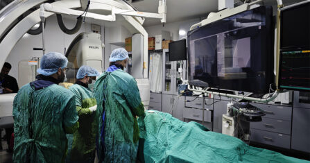 قرار جديد يضبط ضجيج مكبرات الصوت للباعة في إدلب