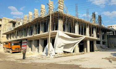 توسّع عمراني في عفرين.. مخالفات في البناء وتجاوزات على الأراضي الزراعية