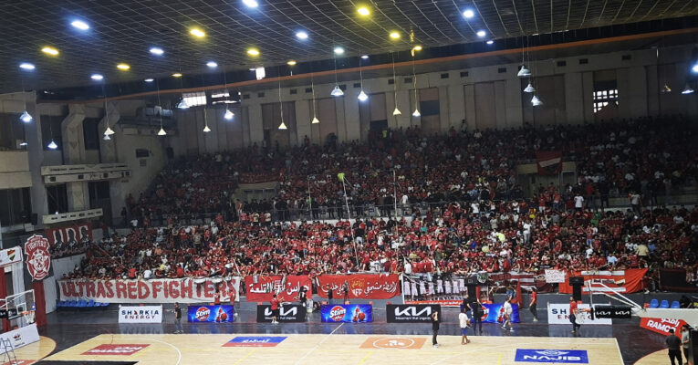 بين الحمدانية والشهباء.. الأهلي بيت يحمله جمهوره